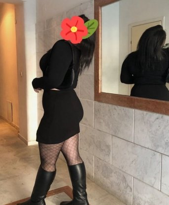 Нежная черноволосая девушка приглашает на встречу, которая станет для тебя настоящим откровением. Исполню ваши сокровенные желания. 12923, 22 года